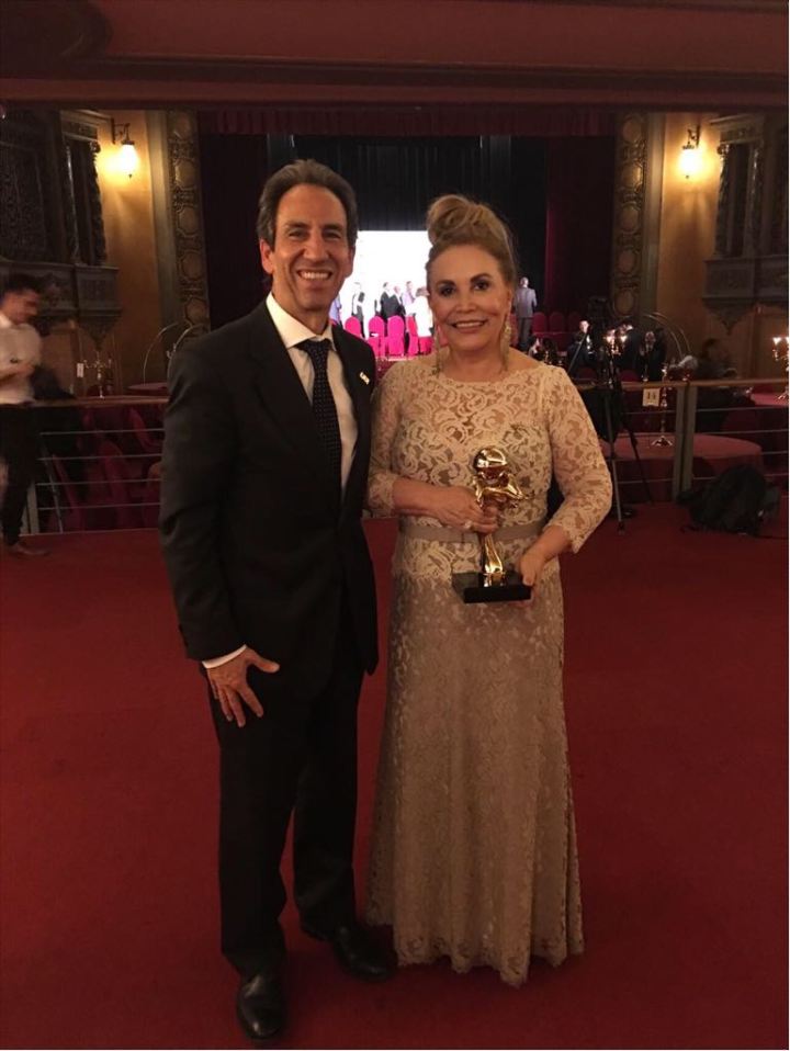 PHOTO-2018-05-12-18-00-51